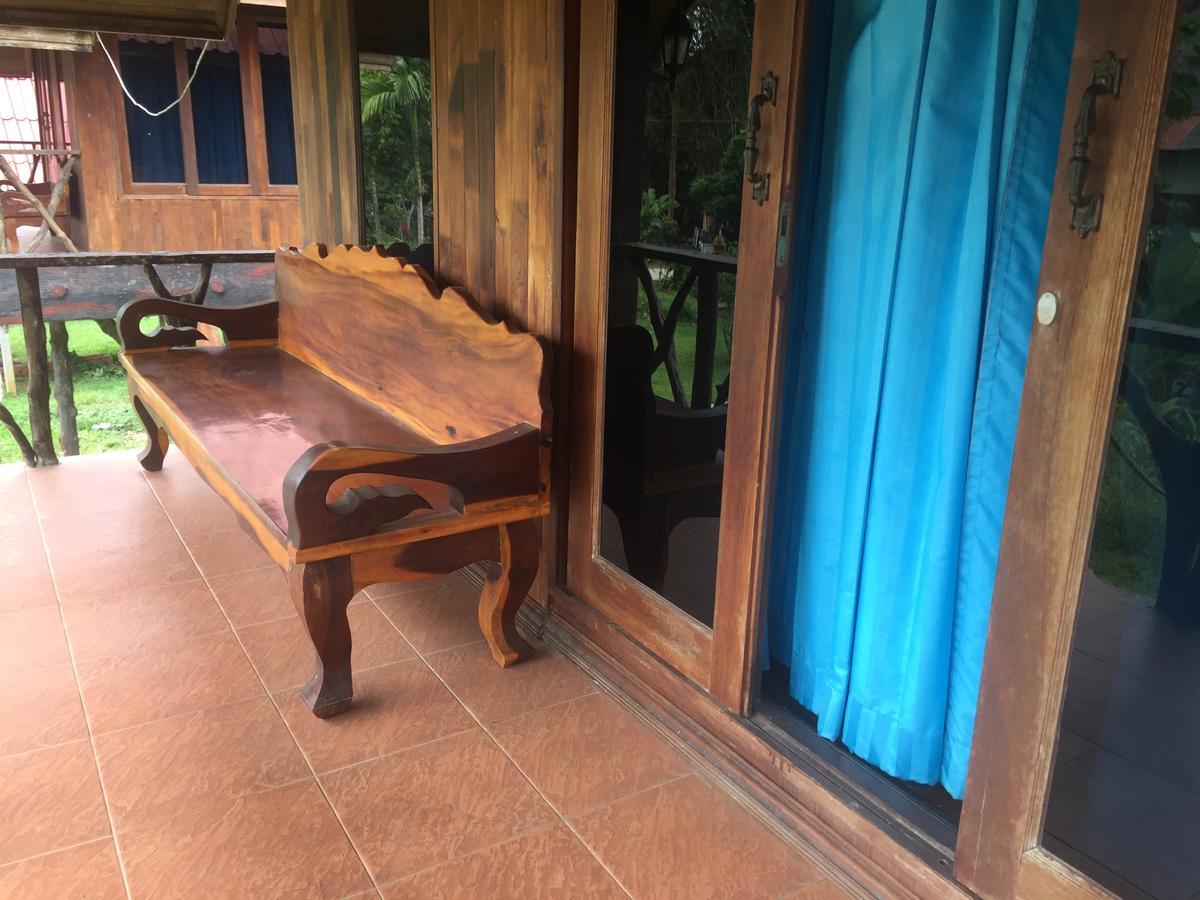 Hotel Bamboo House Khao Sok National Park Esterno foto